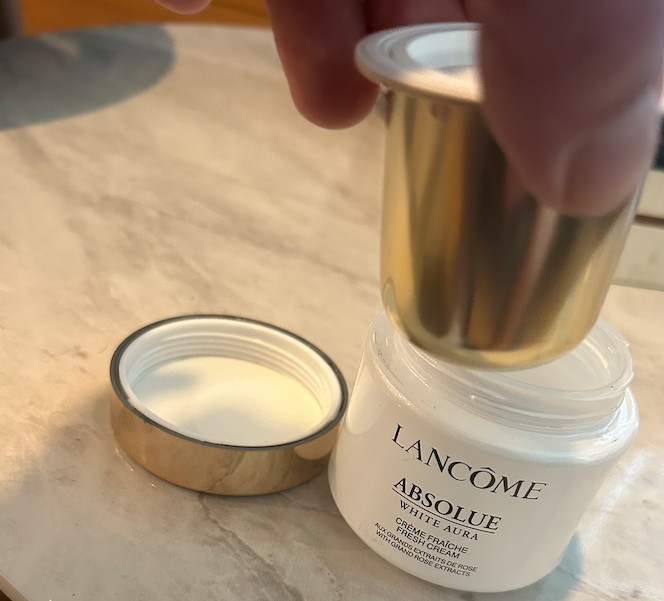 LANCOME ABSOLUE WHITE CREMA AURA BRIGHTENING 60ML -Never Opened