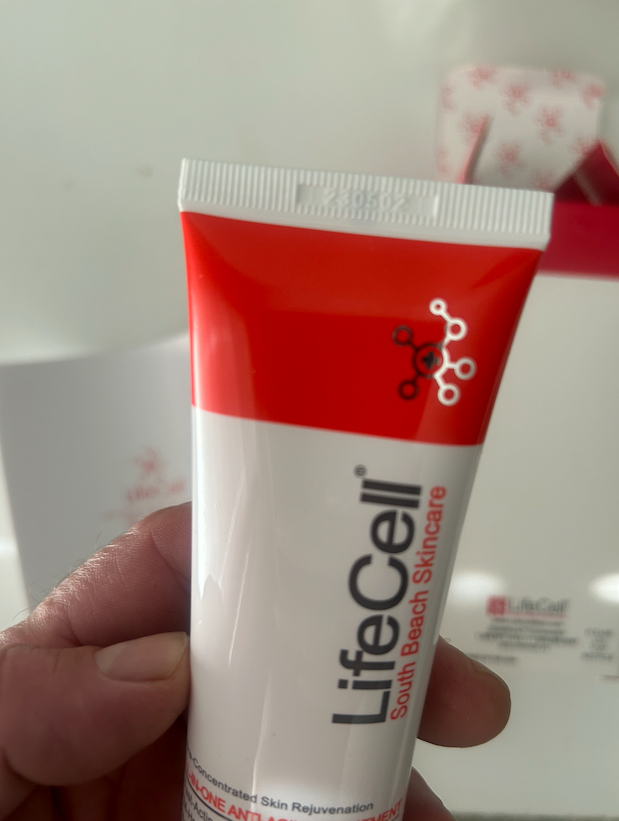 Life Cell Skincare 2.54 oz